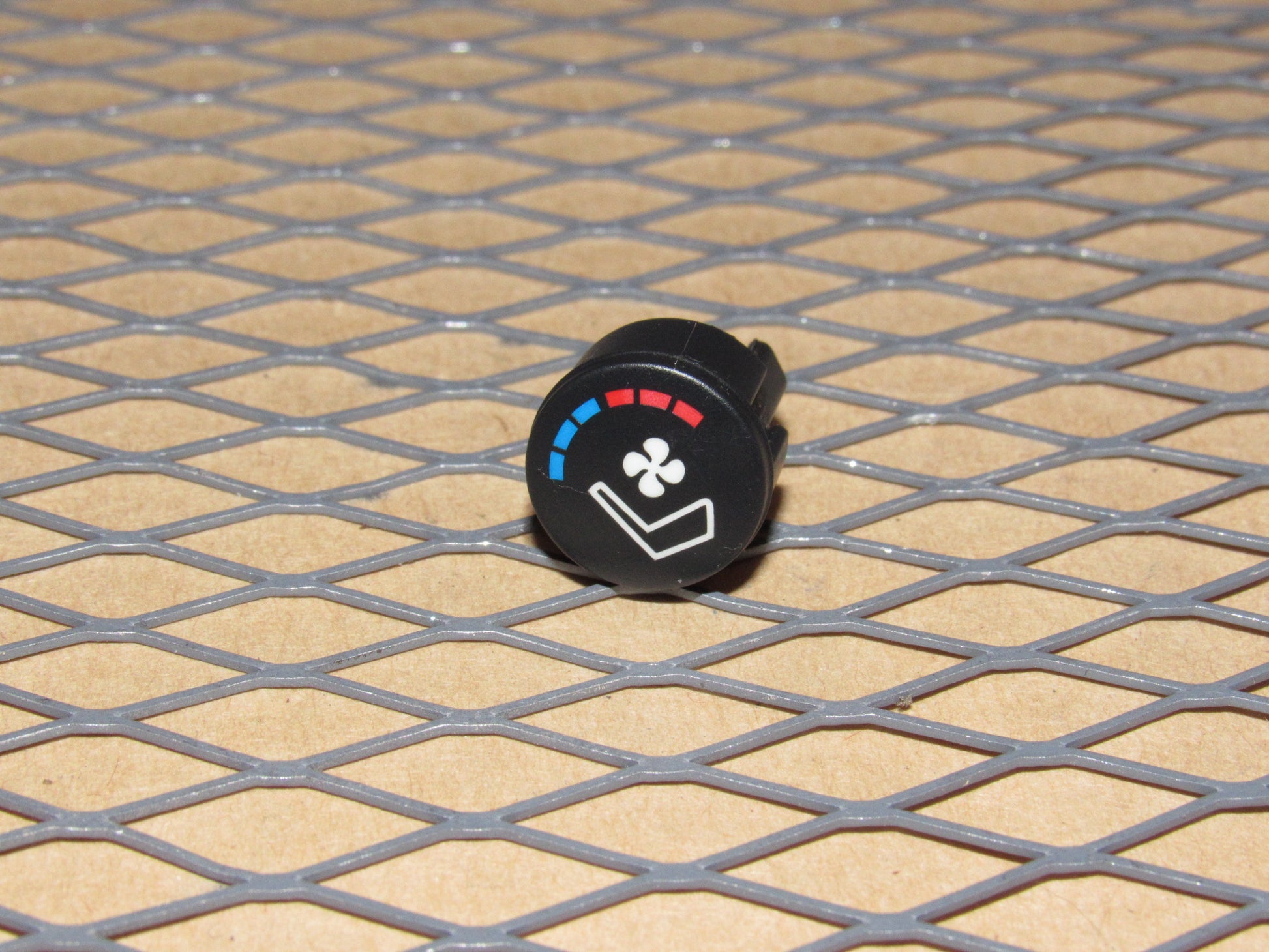 09 10 11 12 13 Infiniti G37 OEM Convertible Heated Switch Center Light Cap - Right