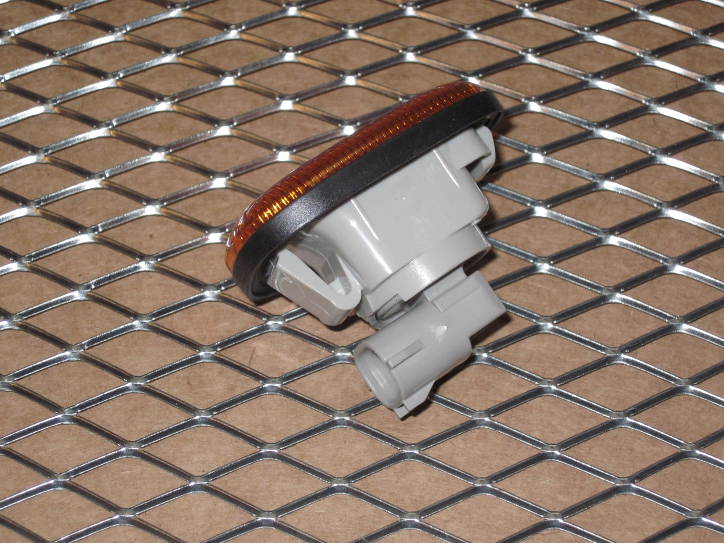 93 94 95 96 Toyota Supra Series 1 OEM Fender Side Marker Repeater Light Lamp