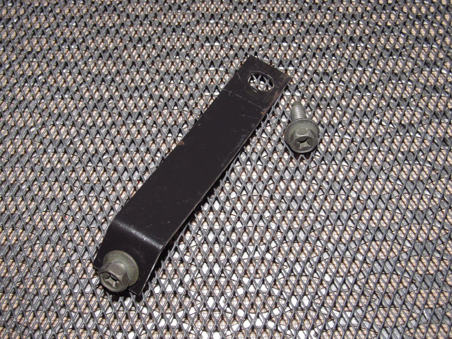 1987-1989 Nissan 300zx OEM Fan Shroud Mounting Bracket