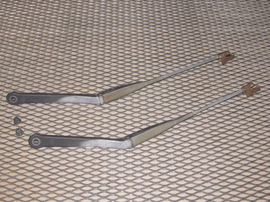 85 86 Toyota MR2 OEM Wiper Arm
