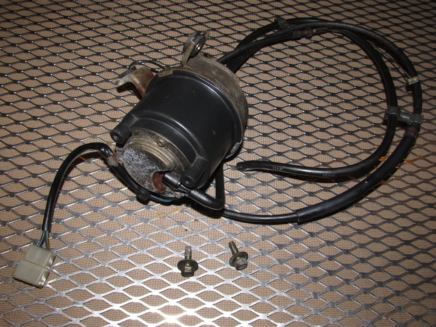 84 85 Mazda RX7 OEM 12A Cruise Control Actuator