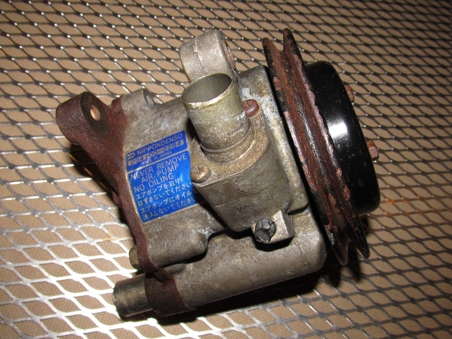 84 85 Mazda RX7 OEM 12A Air Pump