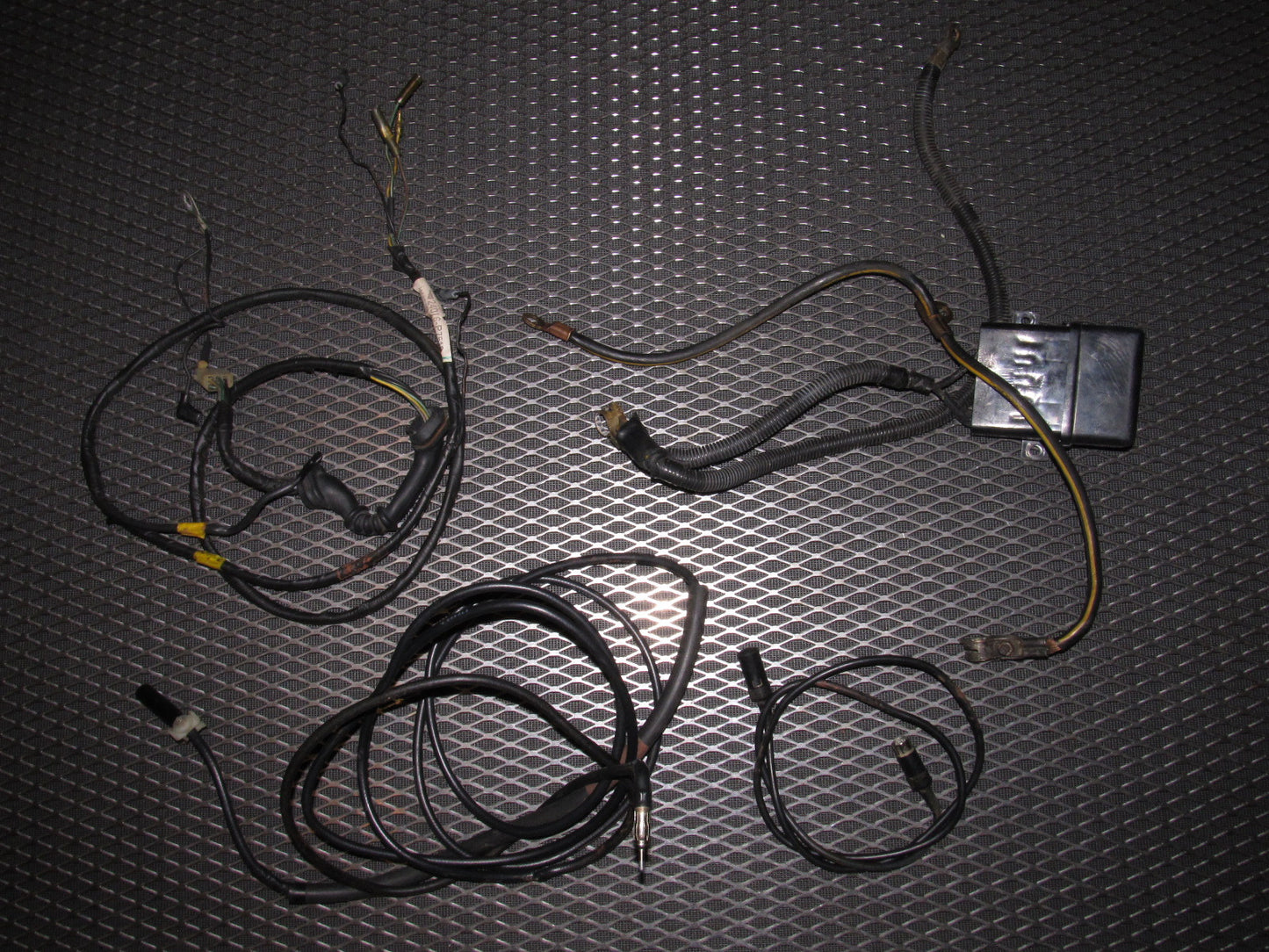 81 82 83 Datsun 280zx OEM L28E A/T Engine Wiring Harness Set