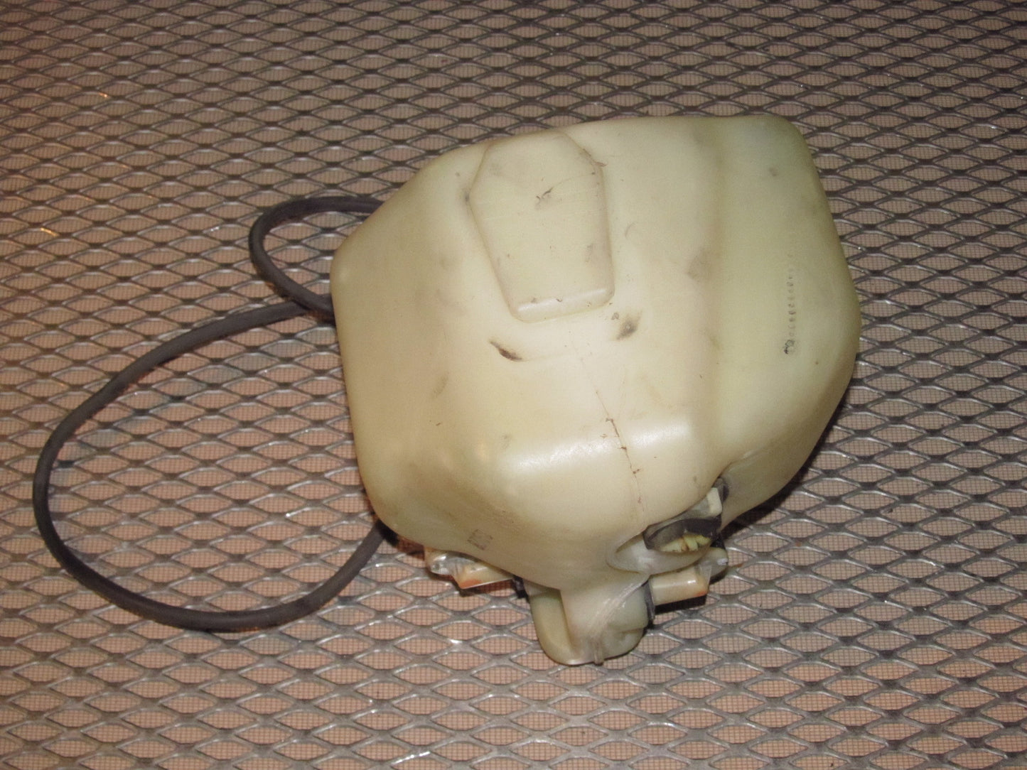 87 88 89 Nissan 300zx OEM Wiper Washer Reservoir Tank