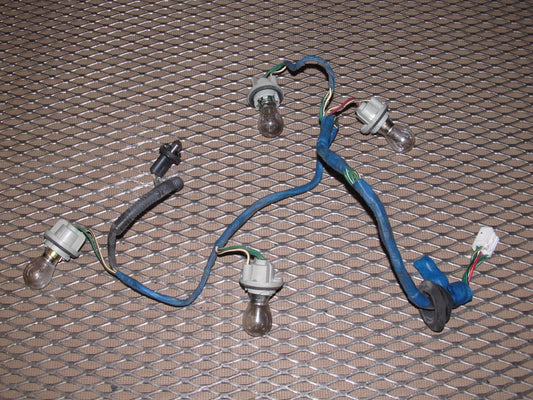 91 92 93 Toyota MR2 OEM Tail Light Bulb Socket - Left