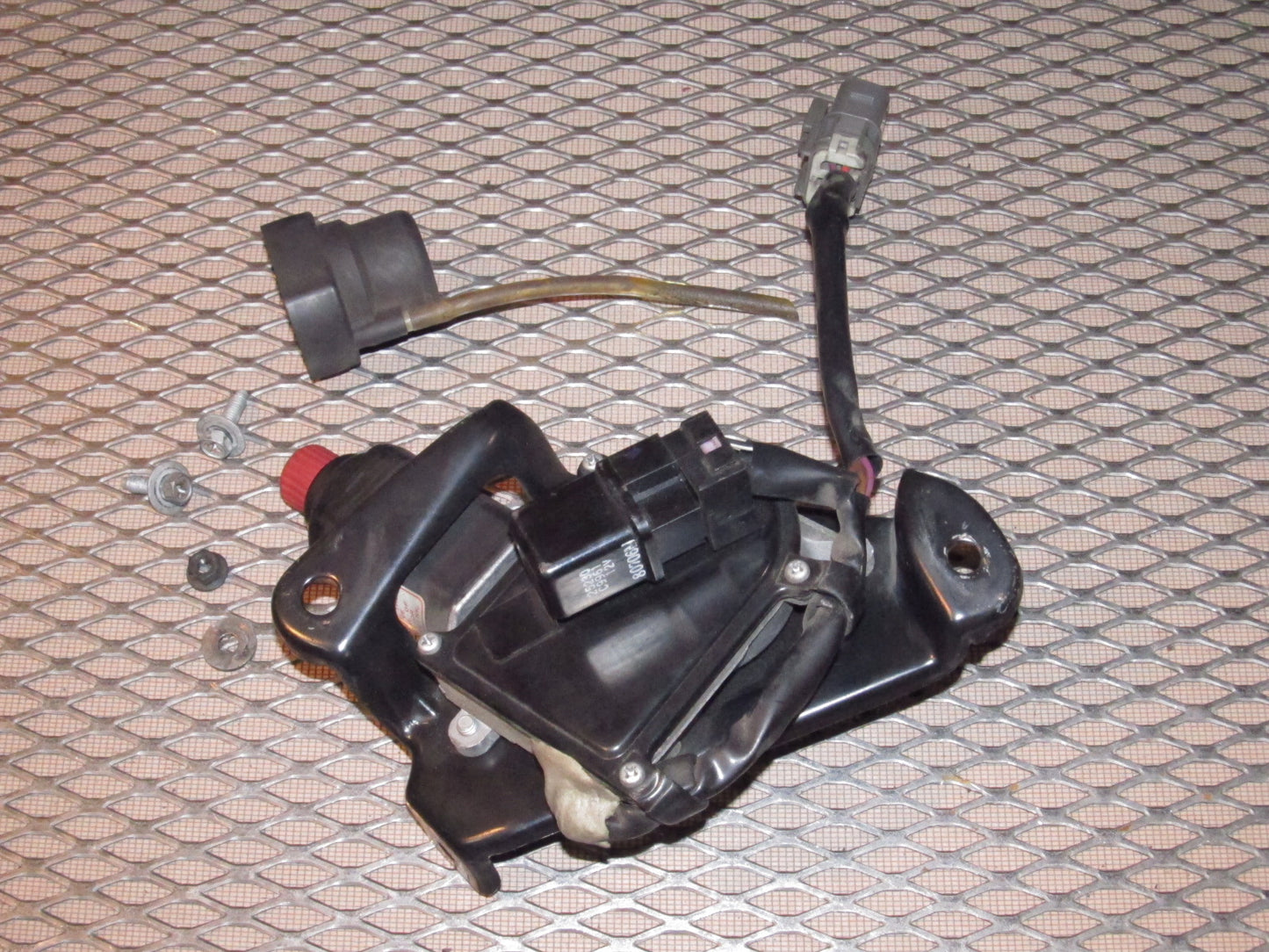 87 88 89 Nissan 300zx OEM Headlight Motor - Left