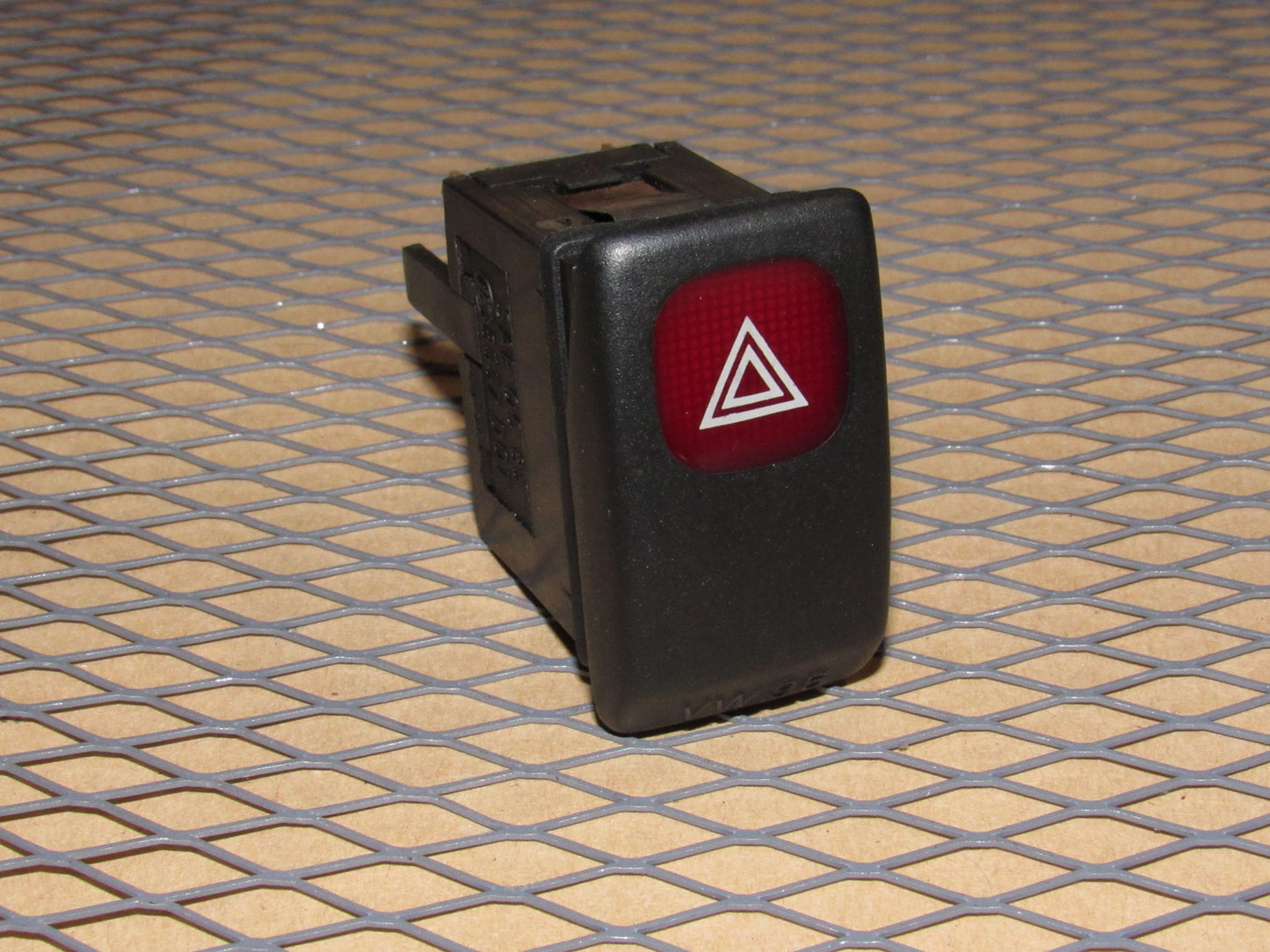 85 86 87 88 89 90 91 92 Volkswagen Jetta OEM Flasher Hazard Light Switch