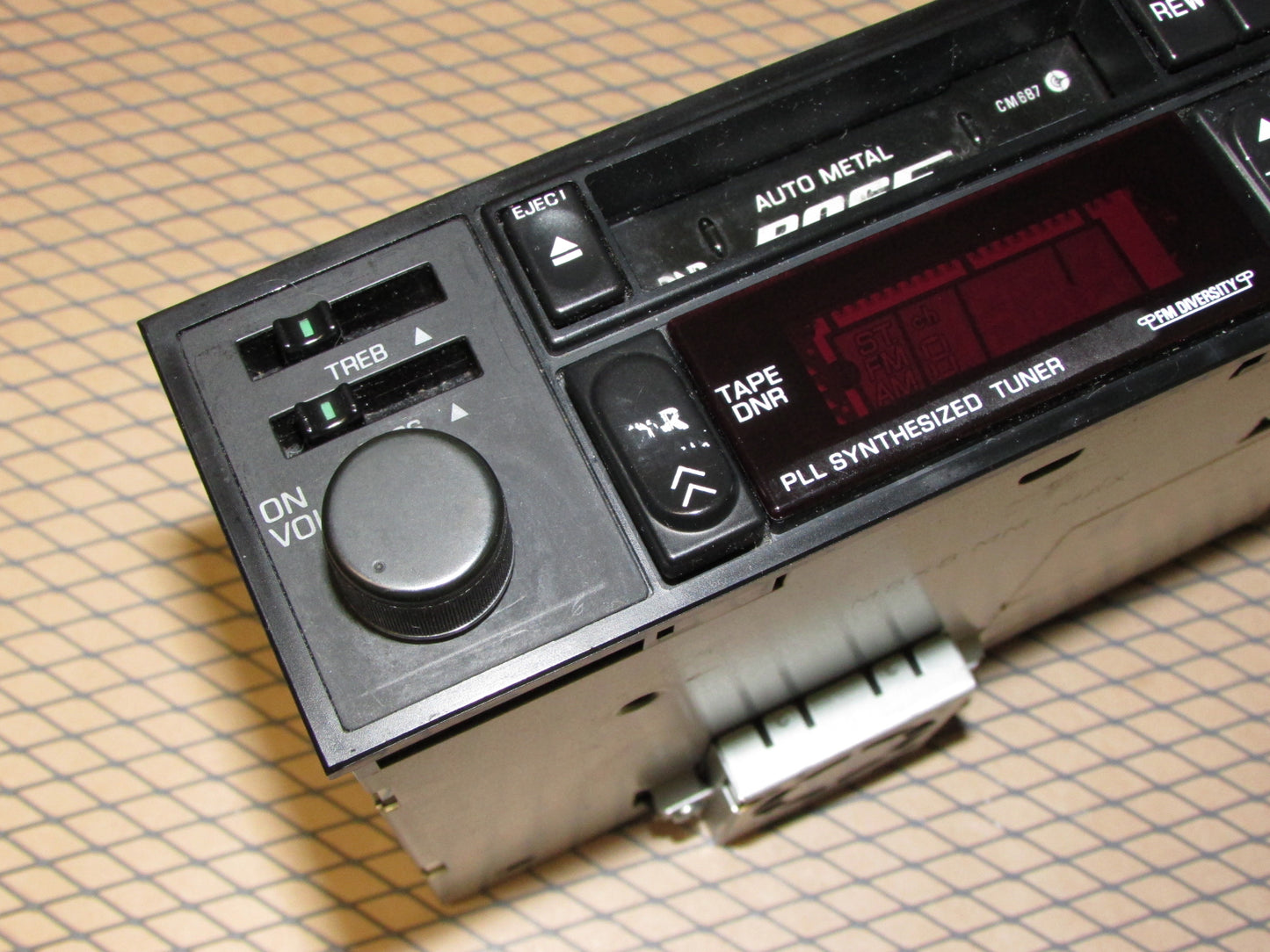 90 Nissan 300zx OEM Bose Stereo Radio Cassette Player PP-9383L