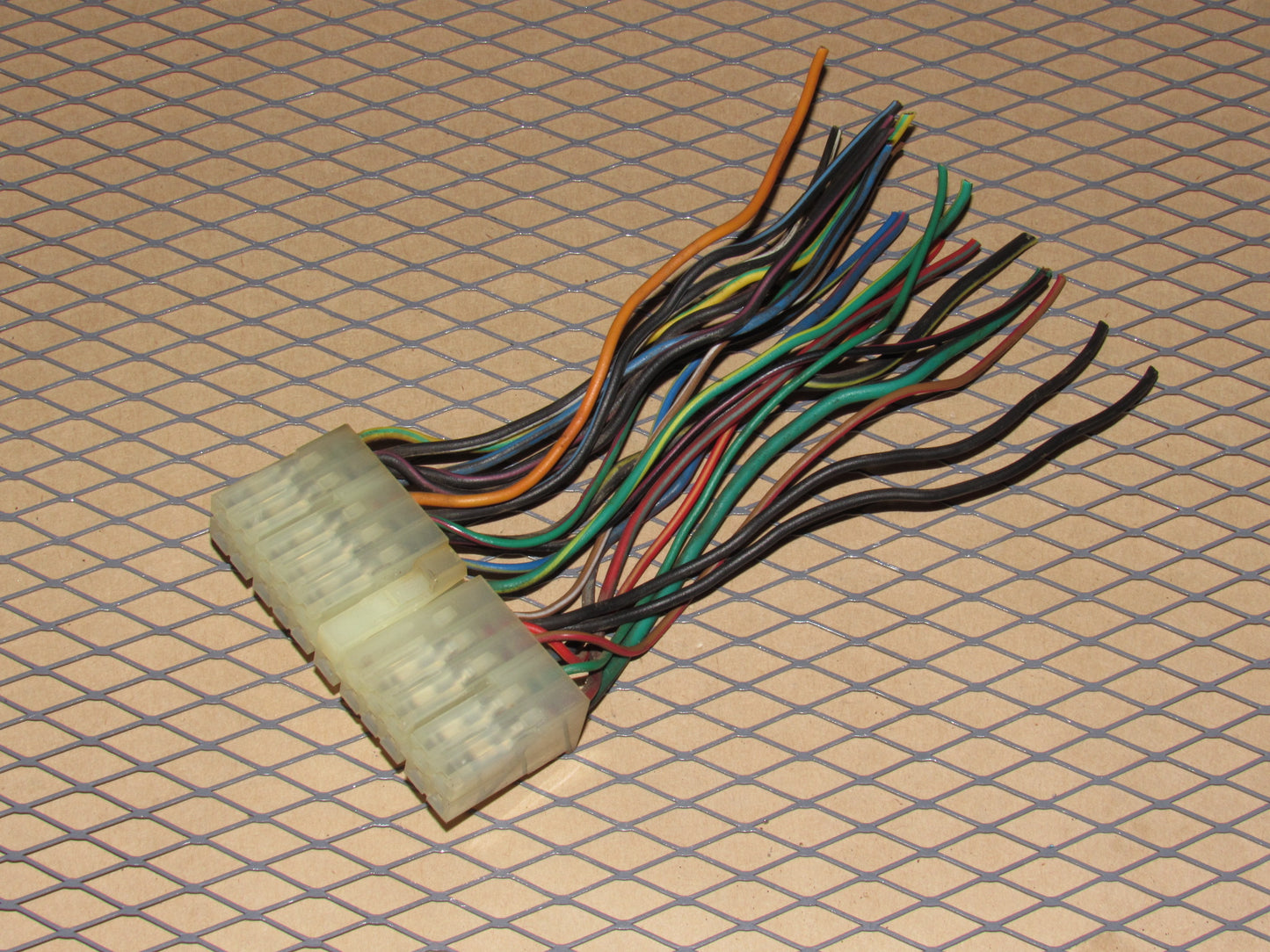 81 82 83 Mazda RX7 OEM A/T TCU Automatic Transmission Computer Pigtail Harness