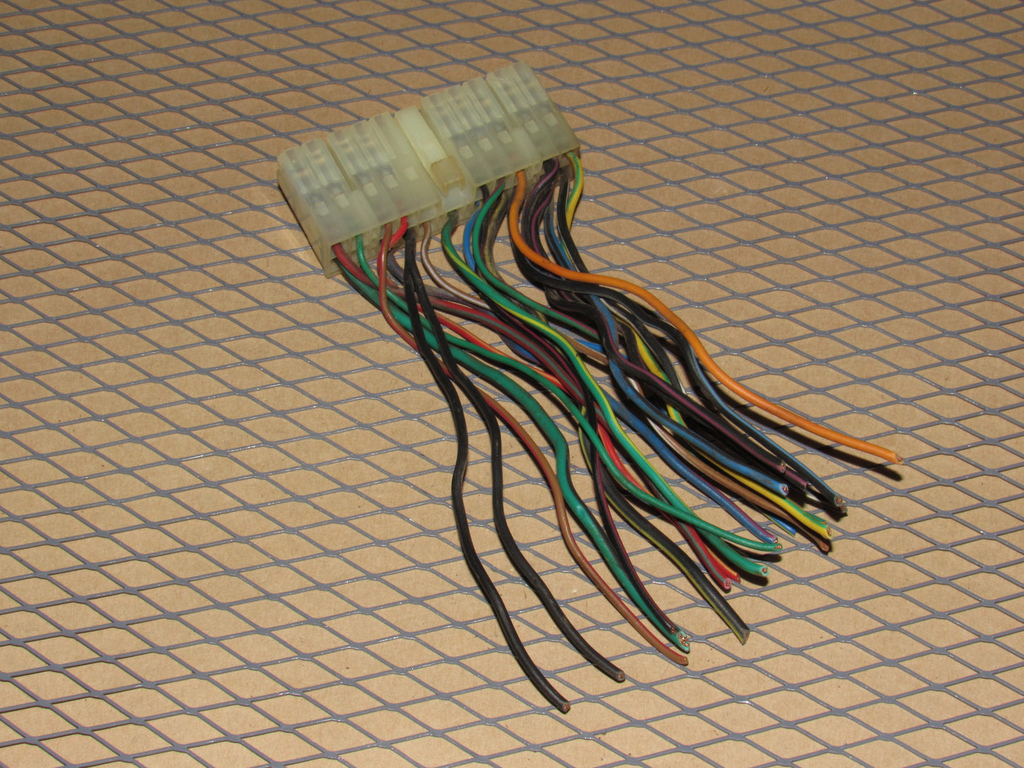 81 82 83 Mazda RX7 OEM A/T TCU Automatic Transmission Computer Pigtail Harness