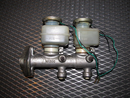 81 82 83 Datsun 280zx OEM L28E Master Brake Cylinder