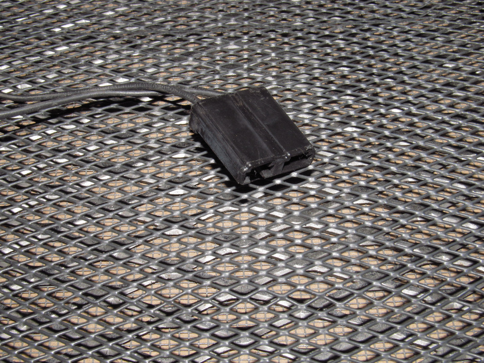 85-94 Chevrolet Corvette OEM Seat Belt Buckle Pigtail Harness - Left