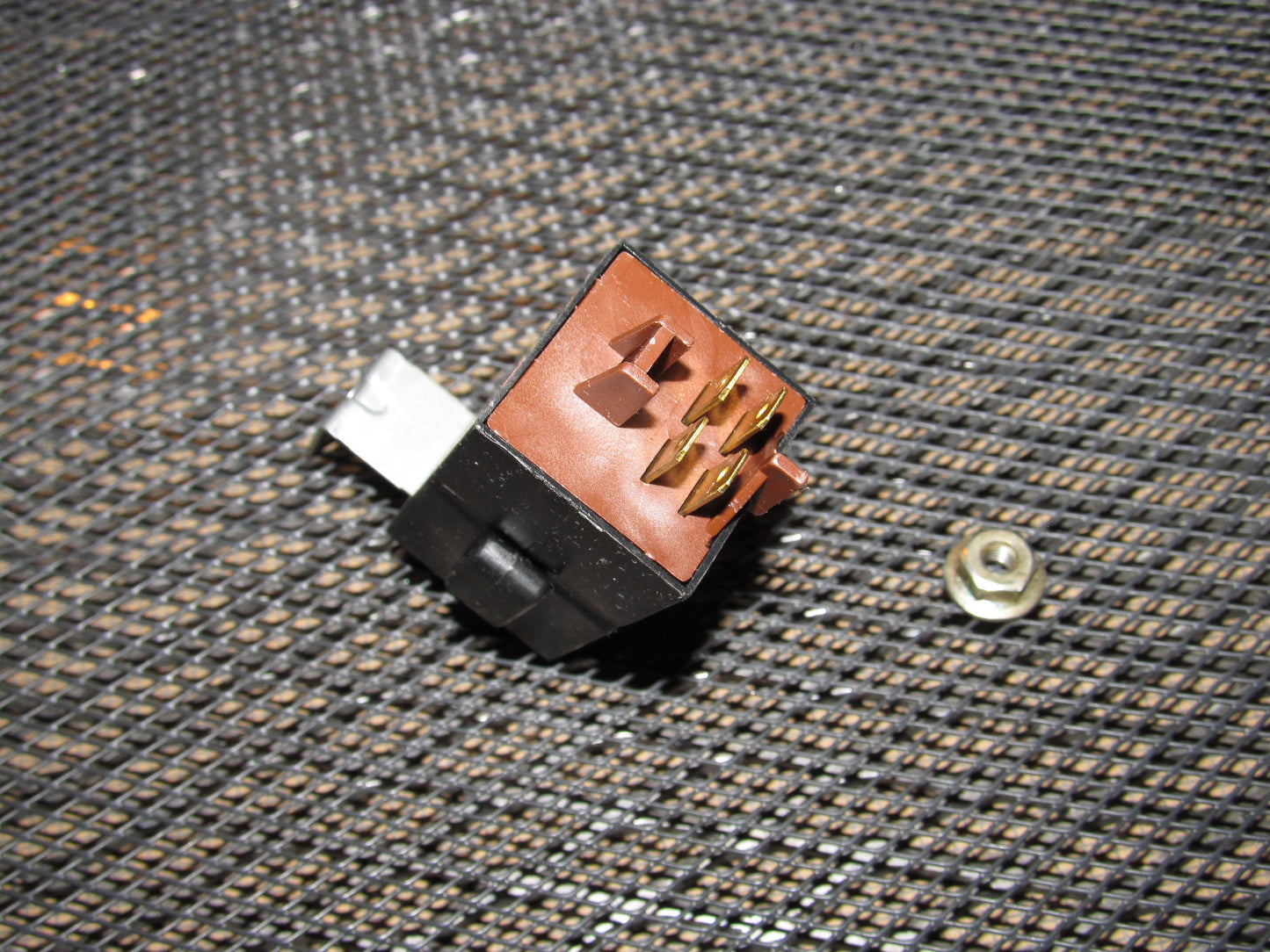 84 85 Mazda RX7 OEM Check Lamp Relay