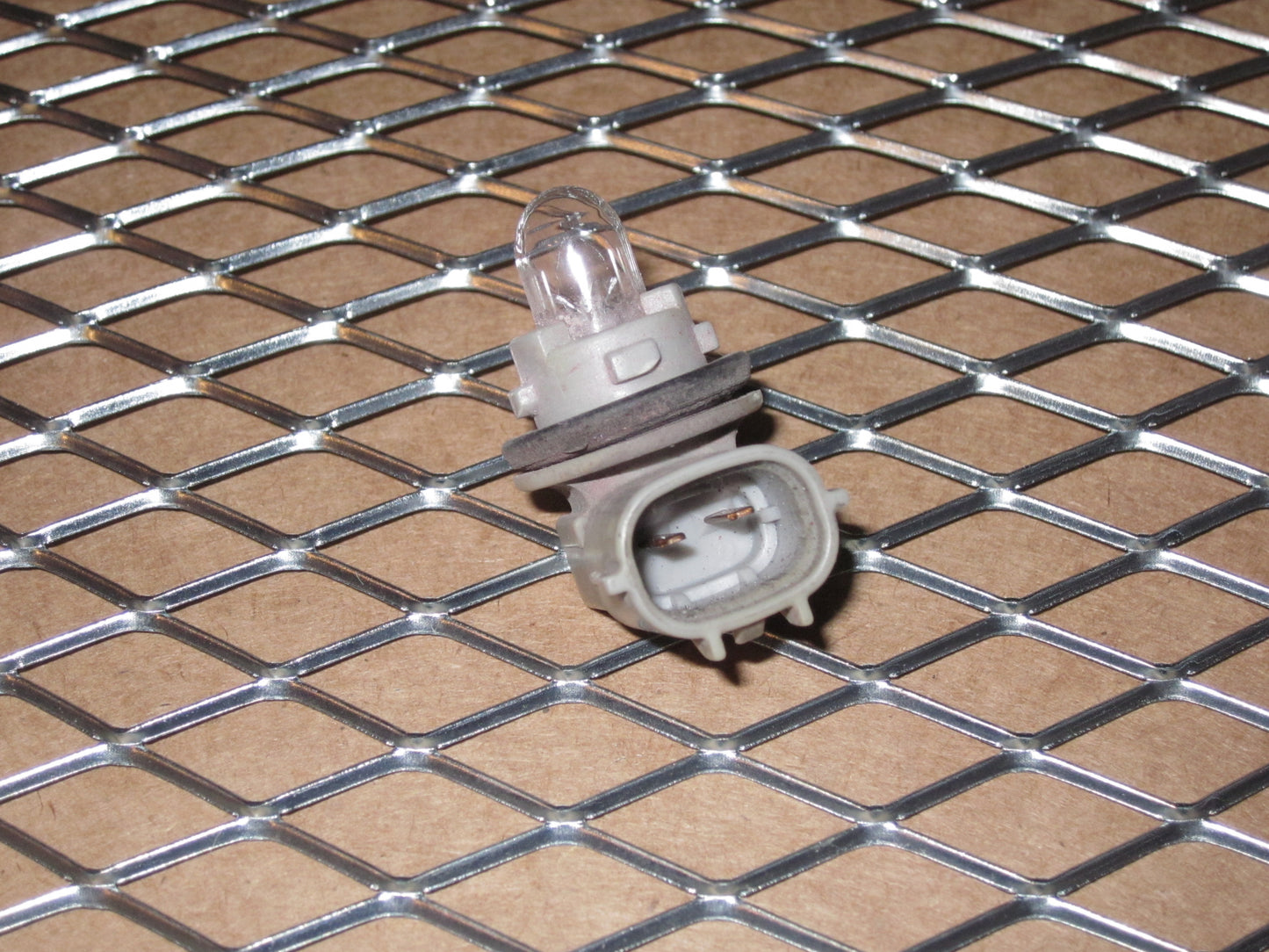 93 94 95 96 Toyota Supra OEM Fender Side Marker Repeater Light Bulb Socket