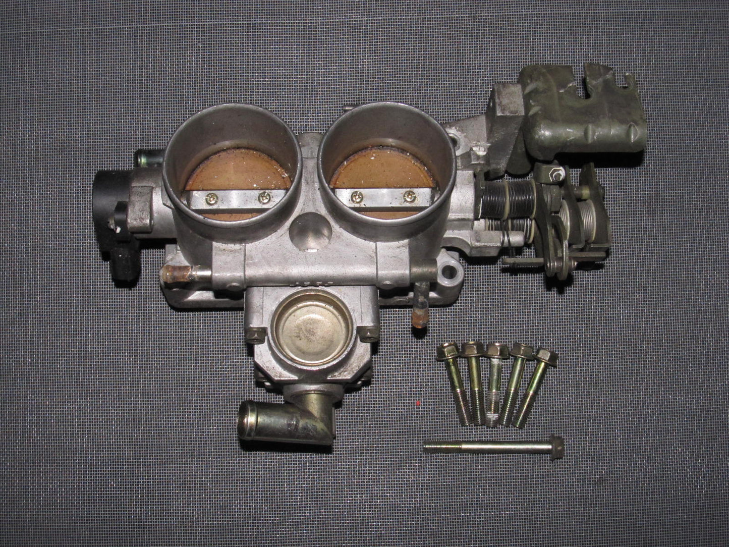 92-97 Subaru SVX OEM Throttle Body