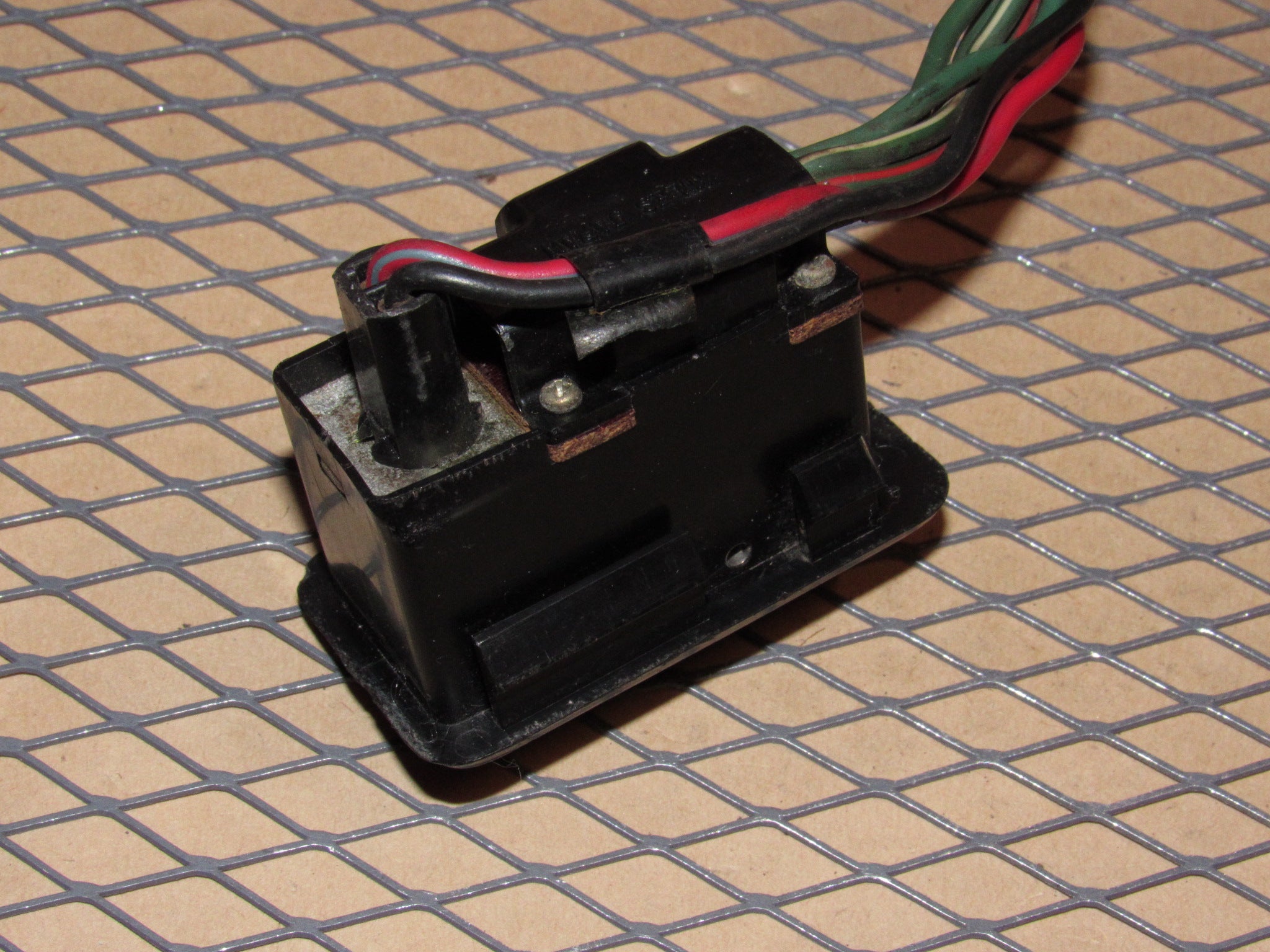 74 75 Datsun 260z OEM Flasher Hazard Light Switch – Autopartone