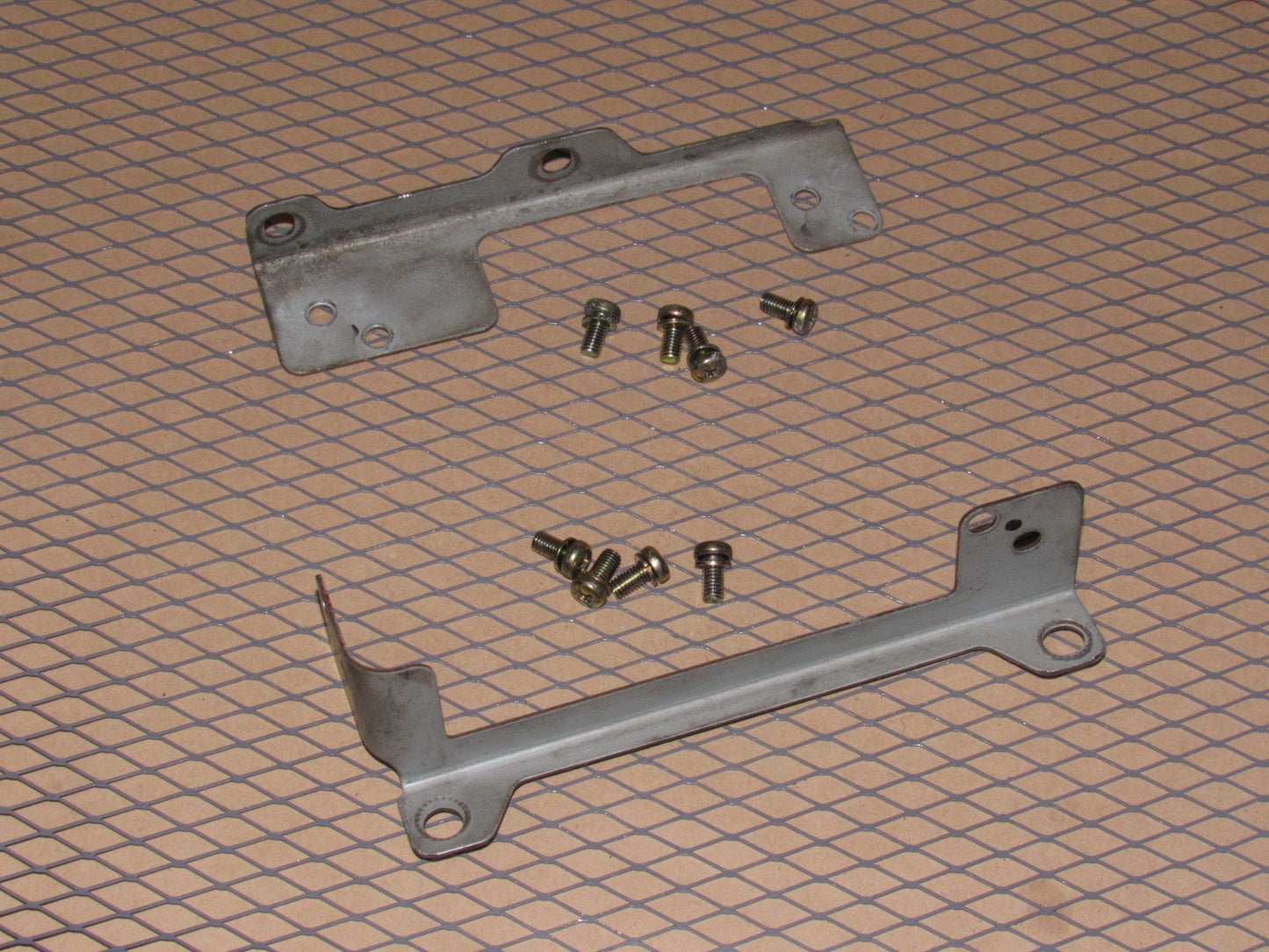 89 90 91 Mazda RX7 OEM None Turbo ECU Engine Computer N351 Mounting Bracket