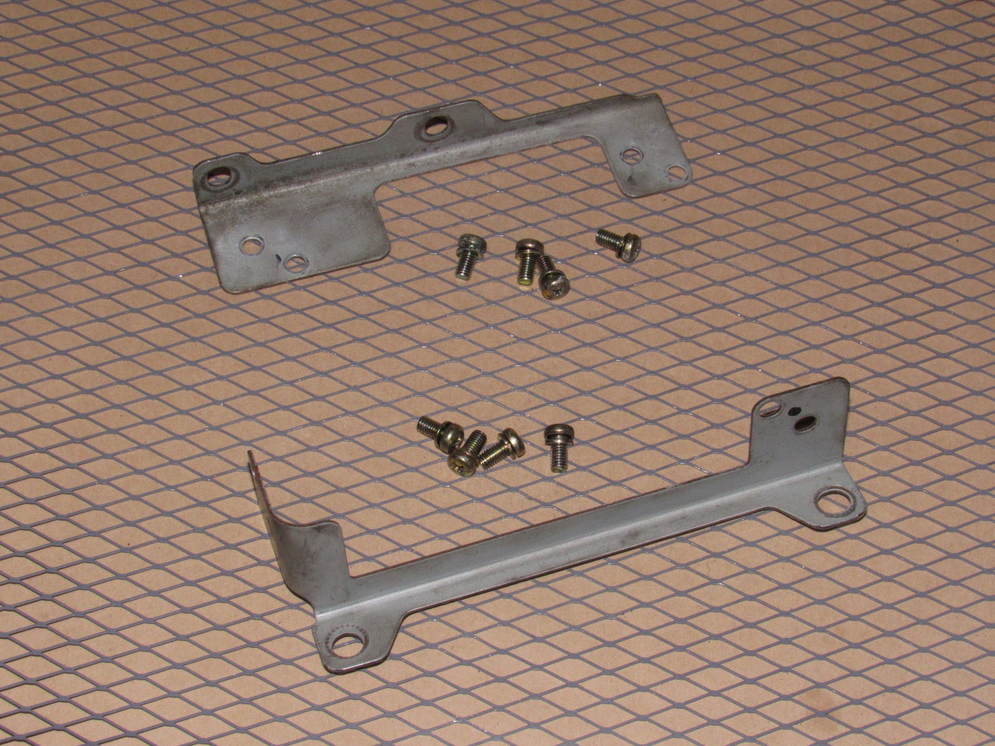 89 90 91 Mazda RX7 OEM None Turbo ECU Engine Computer N351 Mounting Bracket