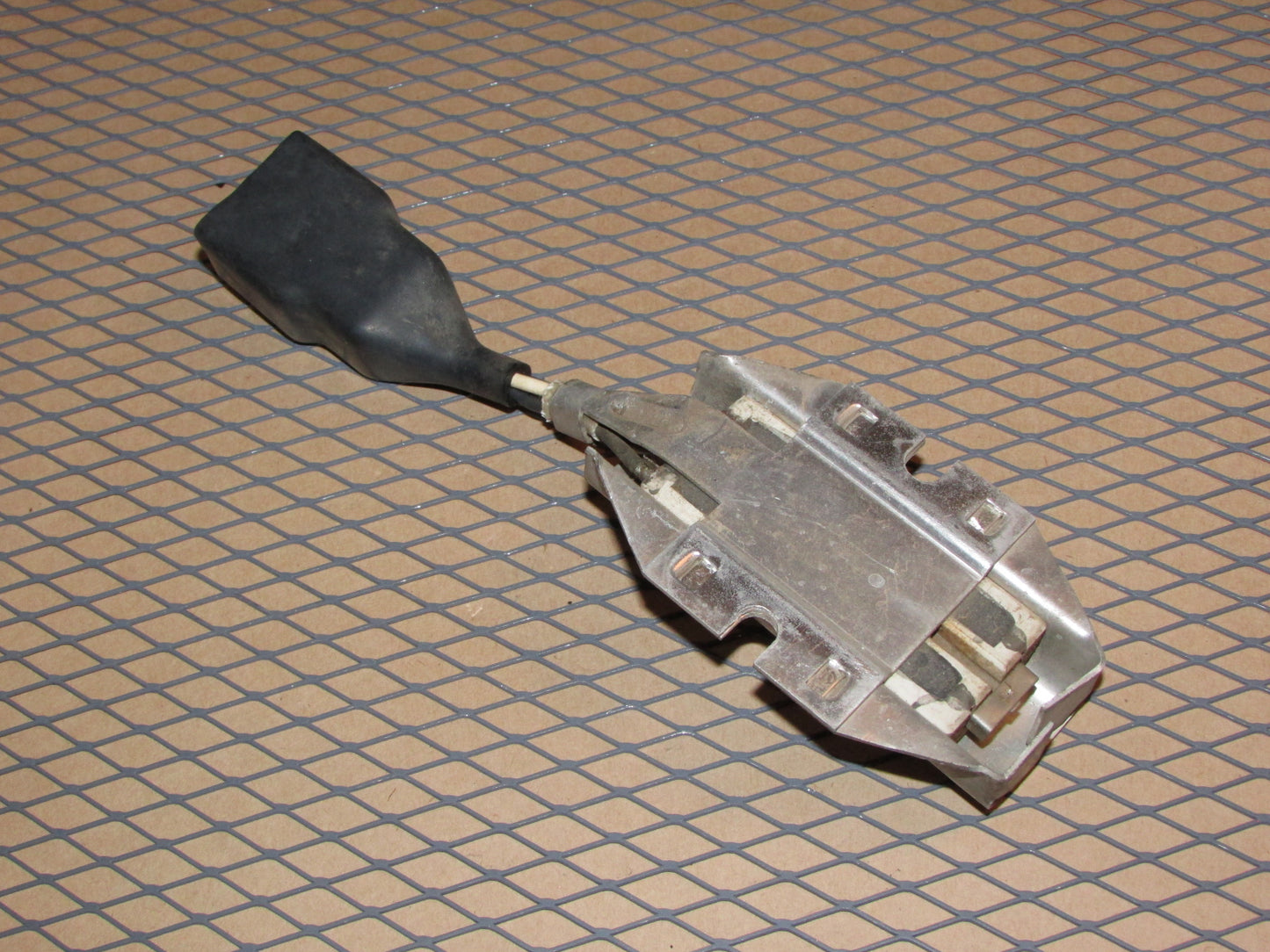 79 80 Datsun 280zx OEM Ignition Dropping Resistor A15-000 009