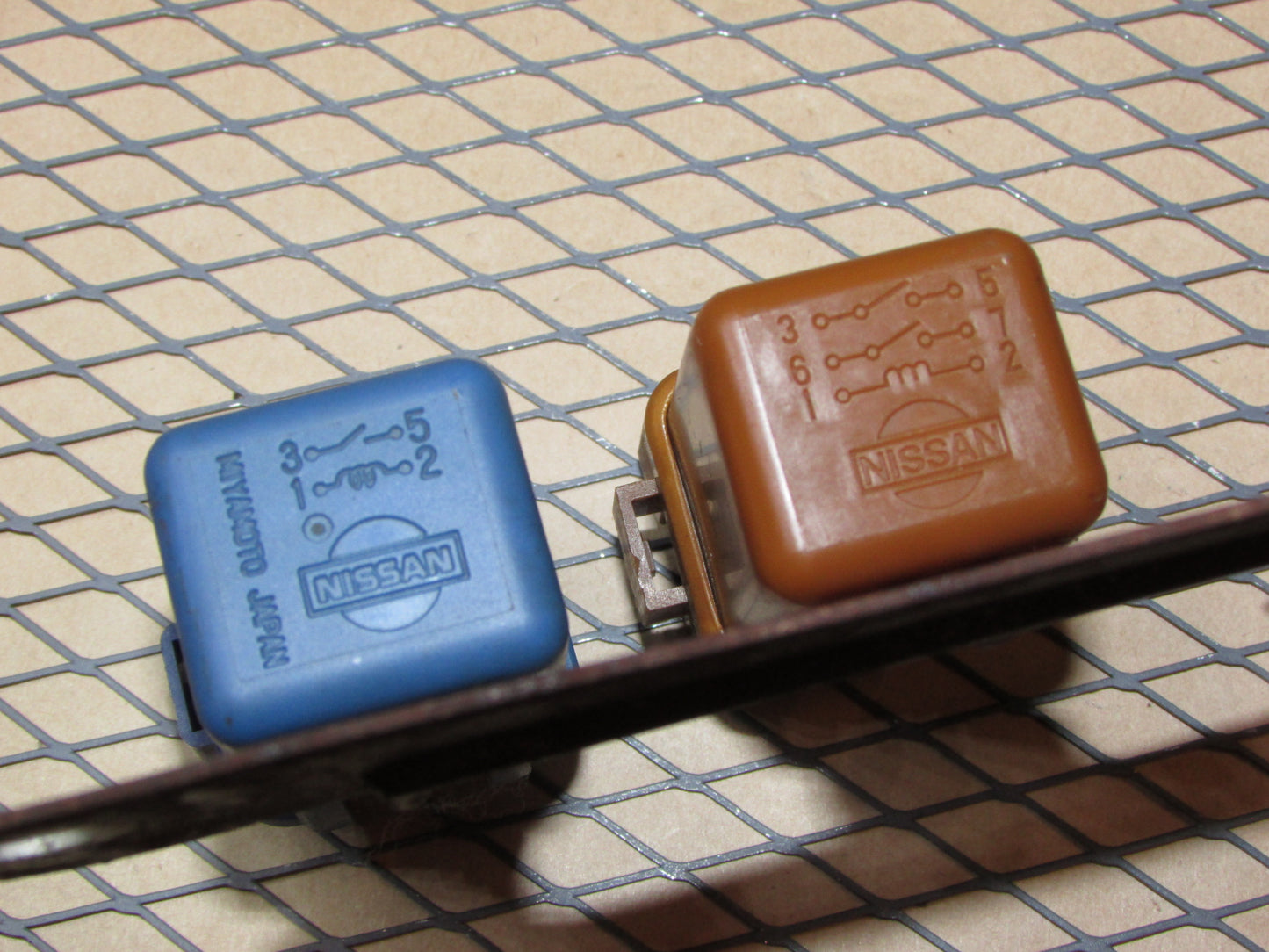 90 91 92 93 94 95 96 Nissan 300zx OEM Relay 25230 C9963 & 25230 C9980