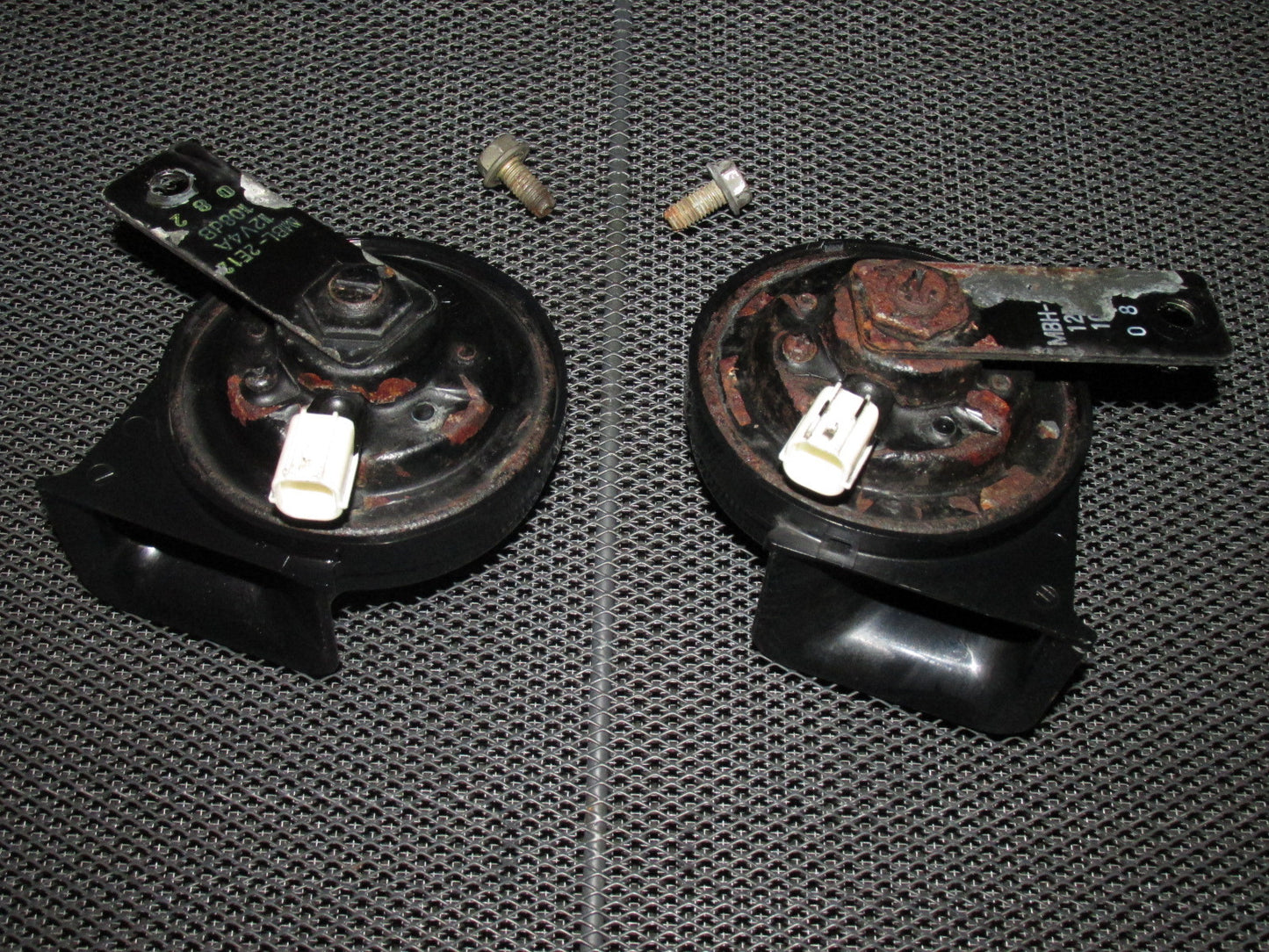 01 02 03 Acura CL OEM Exterior Horn