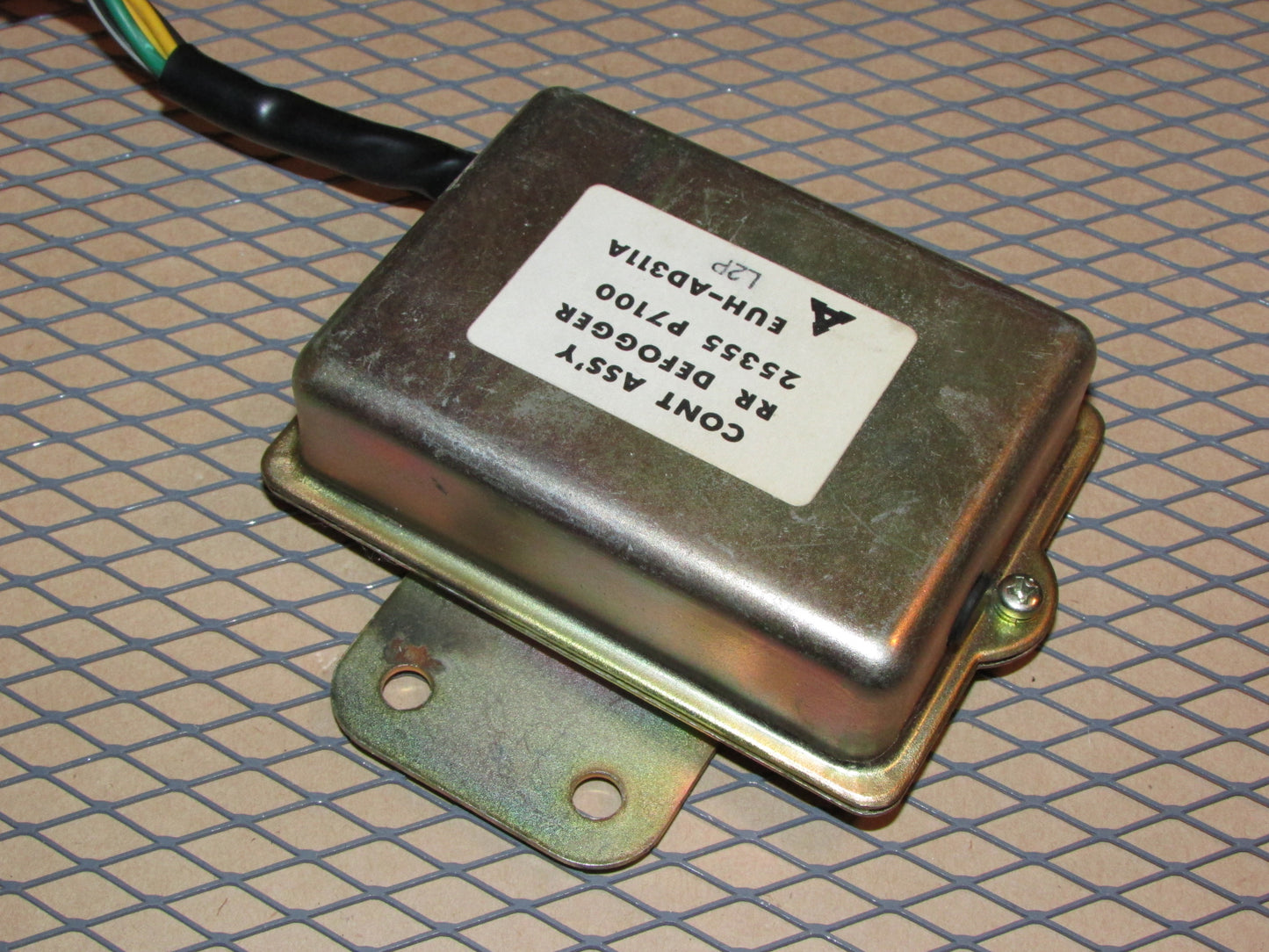 81 82 83 Datsun 280zx OEM Rear Defogger Auto Timer Relay Cont Ass'y