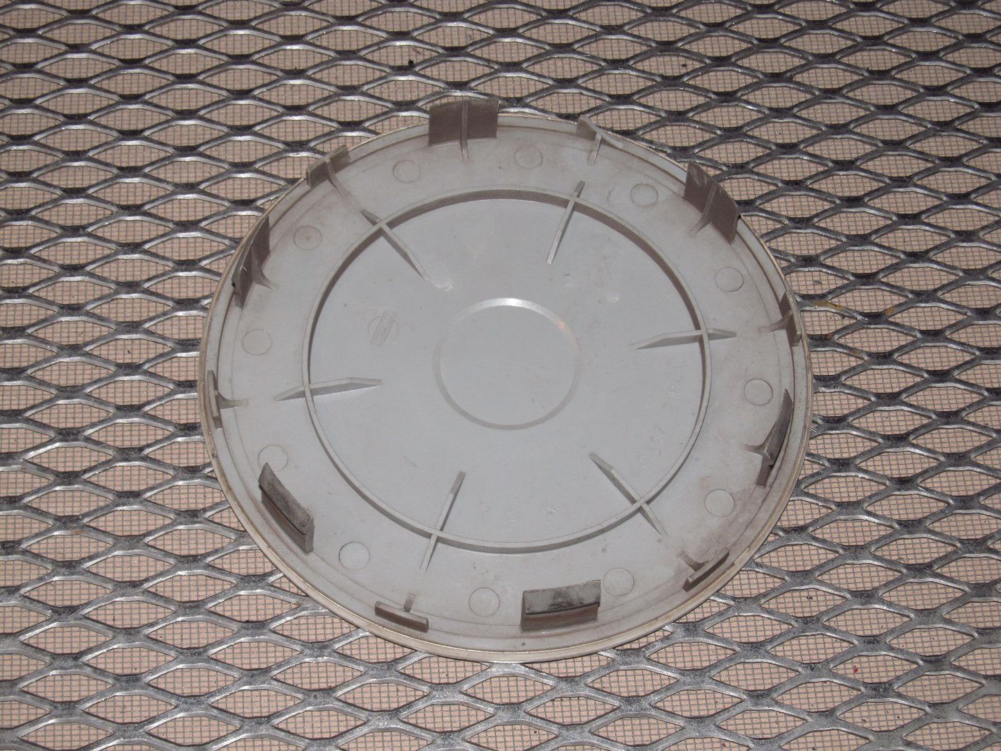 87 88 89 Nissan 300zx OEM Wheel Center Cap