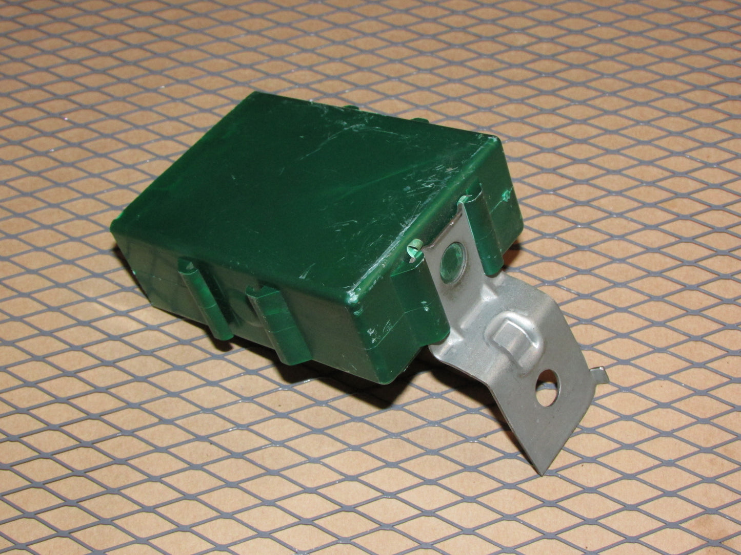 90 91 92 93 94 95 96 Nissan 300zx OEM Cont Assy S/L Module Relay 28540 30P10