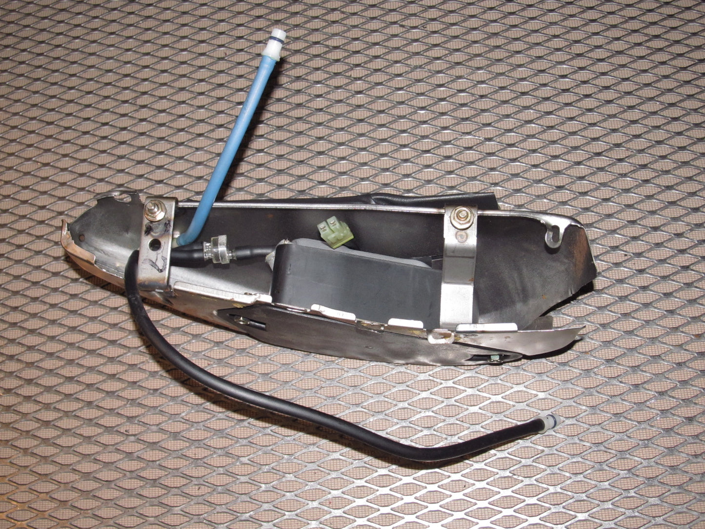 87 88 89 Nissan 300zx OEM Seat Lumbar Air Pouch Housing - Left