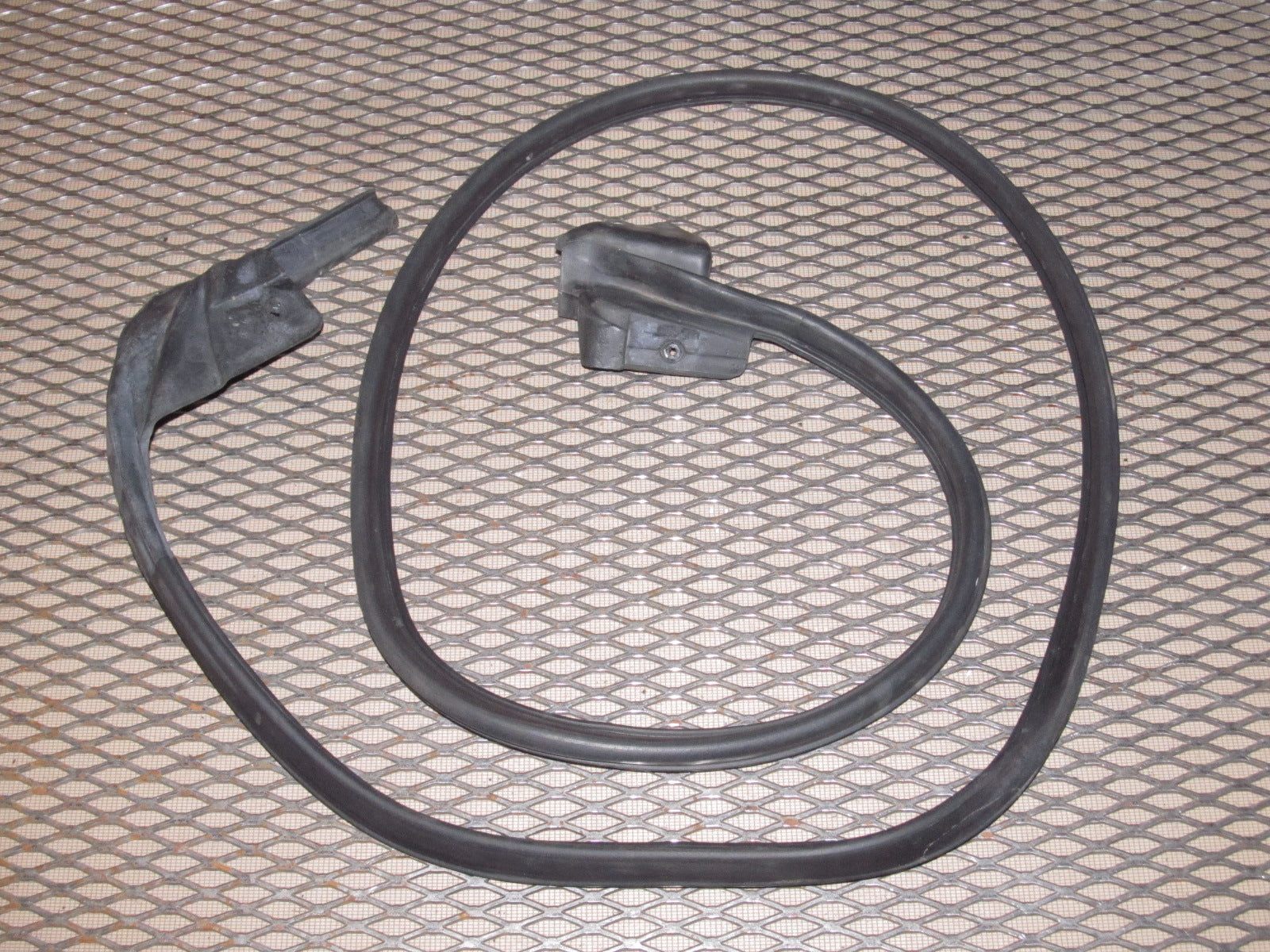 85 86 Toyota MR2 OEM Door Weather Stripping Rubber Seal - Right