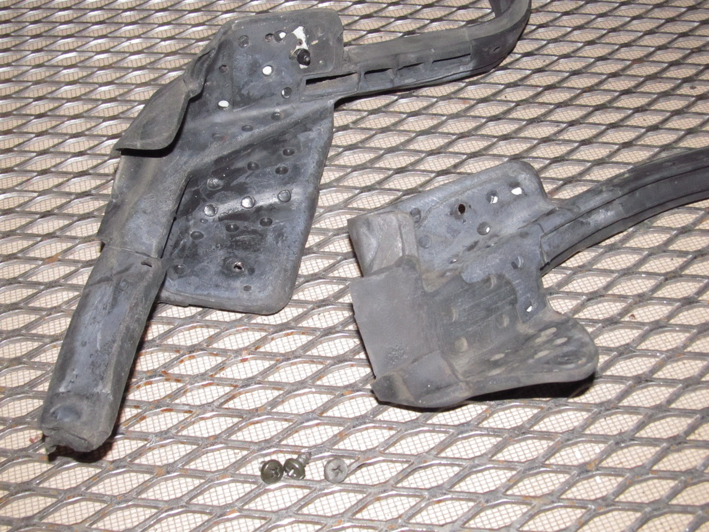 85 86 Toyota MR2 OEM Door Weather Stripping Rubber Seal - Right