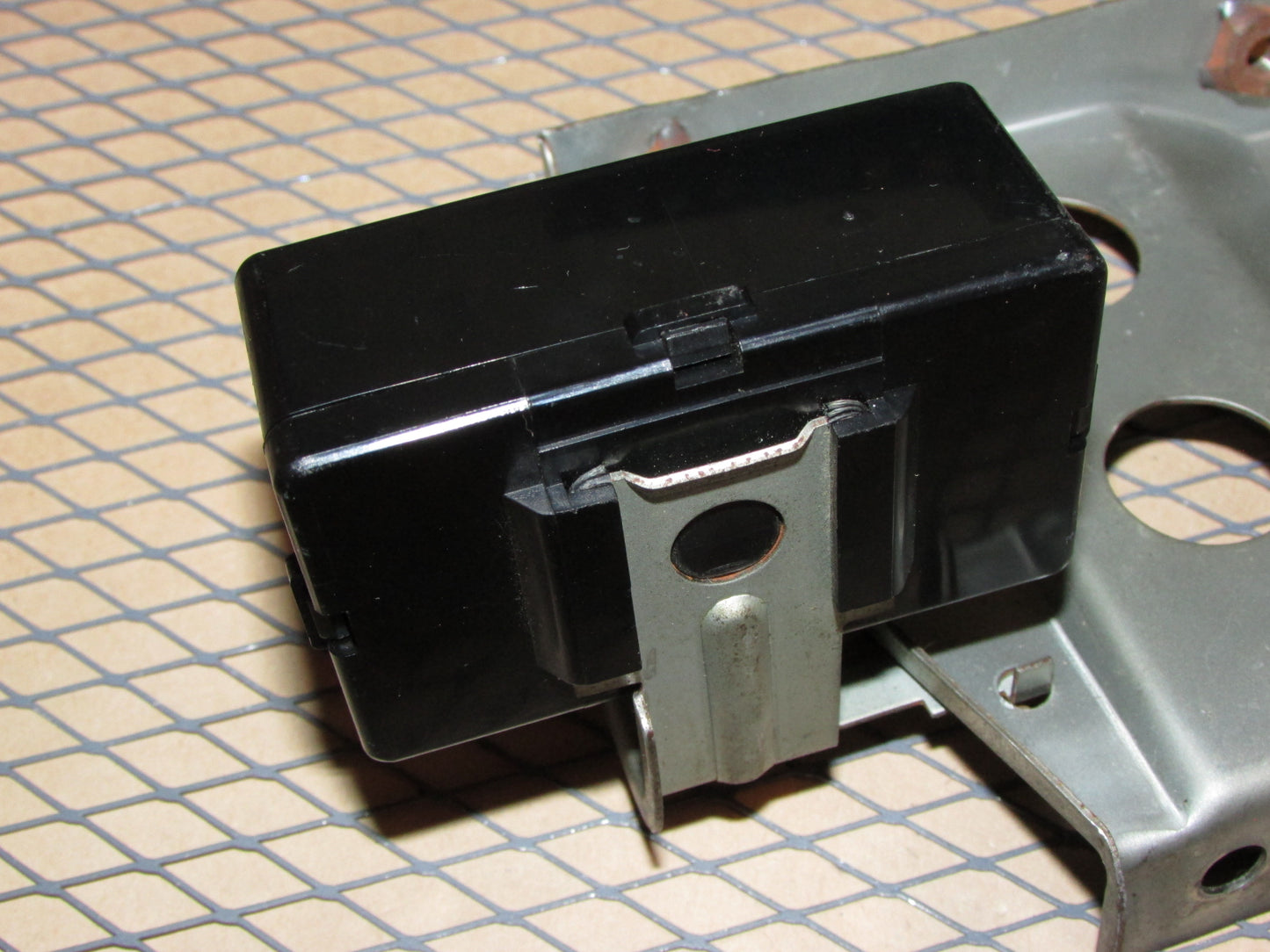 90 91 92 93 94 95 96 Nissan 300zx OEM Buzzer Chime Warning Unit