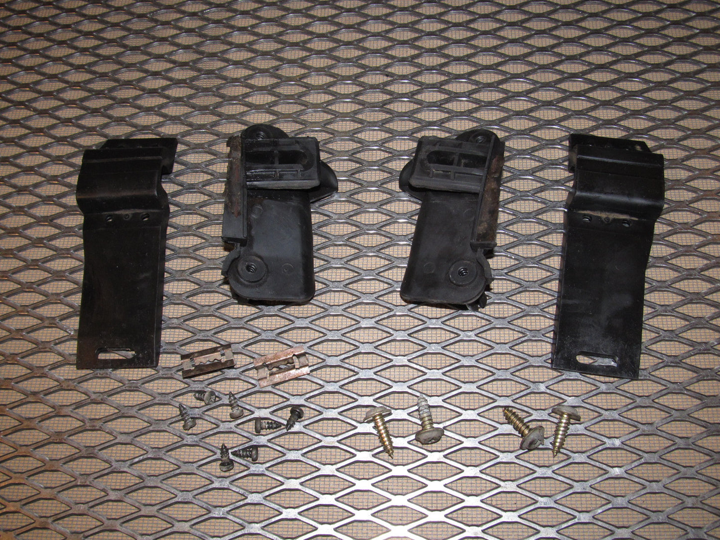 84 85 Mazda RX7 OEM Rear Bumper Mounting Bracket