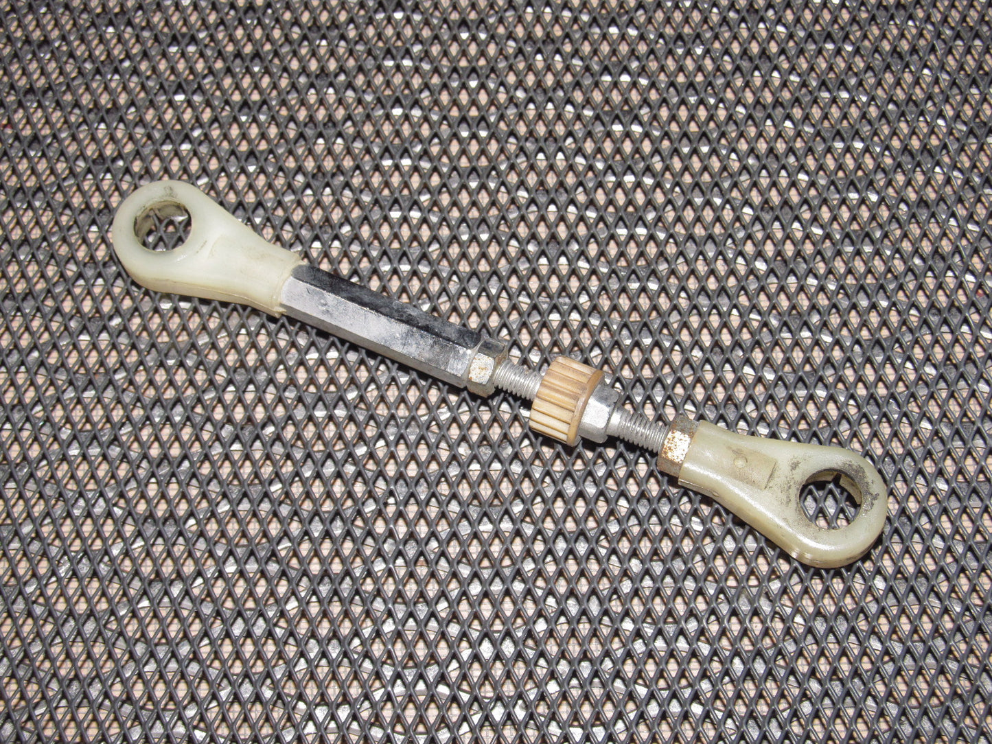 87 88 89 Nissan 300zx OEM Headlight Linkage Rod