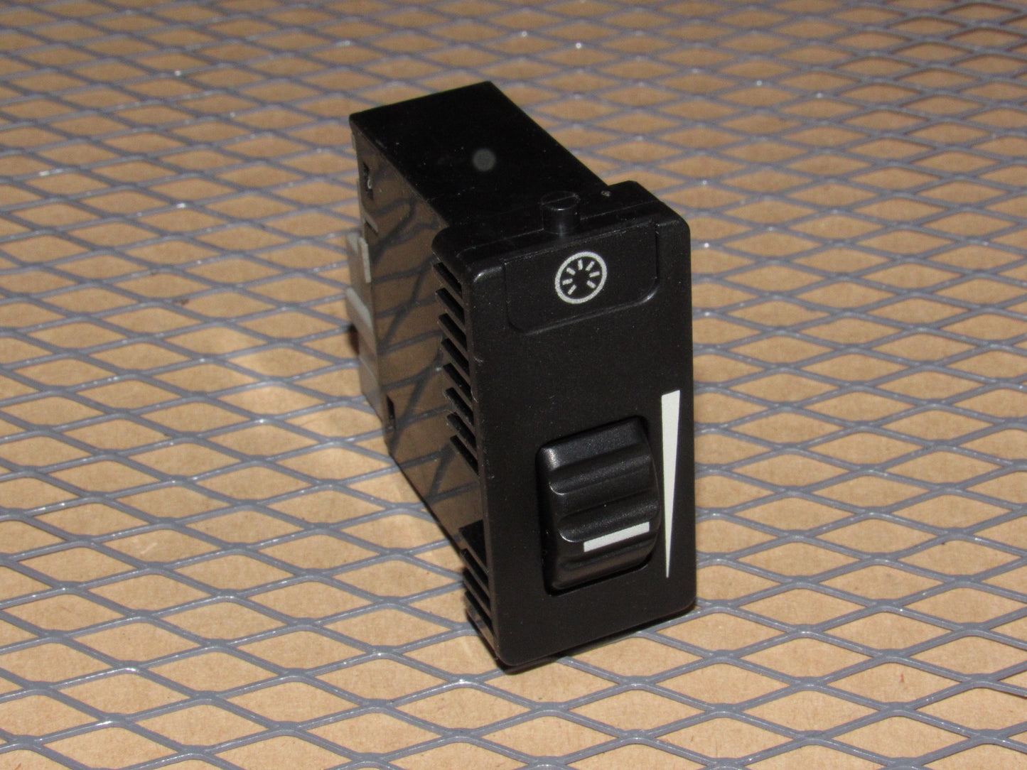 97 98 Volvo V90 OEM Dash Light illumination Dimmer Switch