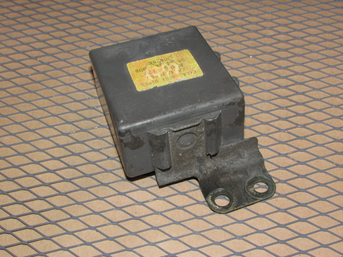 90 91 92 93 94 95 96 Nissan 300zx OEM Wiper Relay 28510 30P00