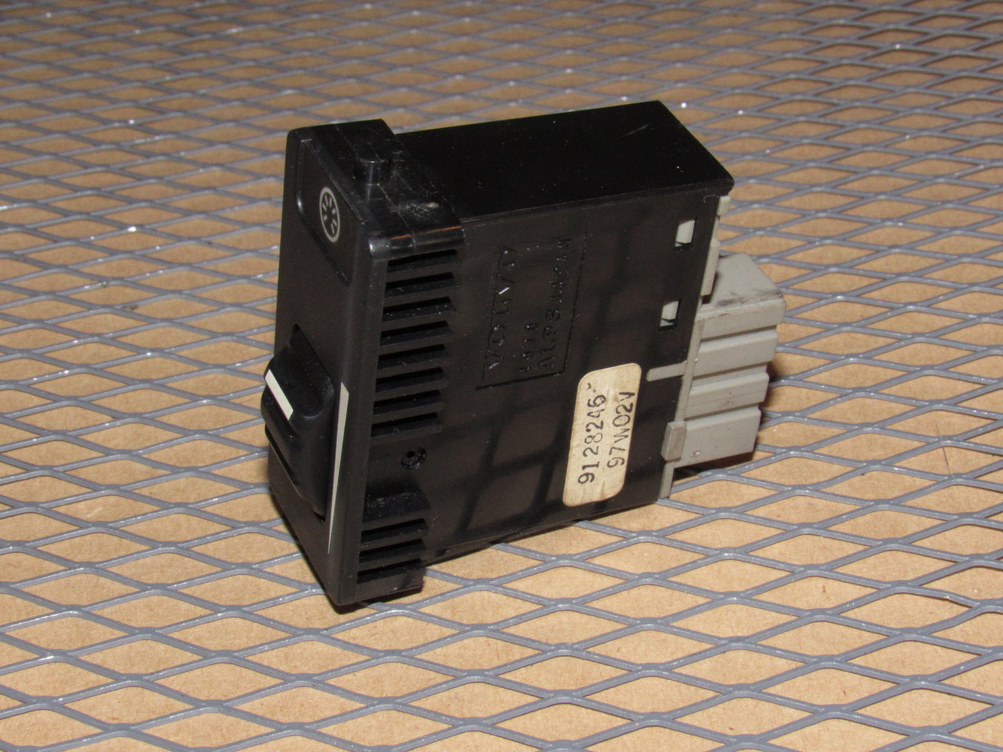 97 98 Volvo S90 OEM Dash Light illumination Dimmer Switch