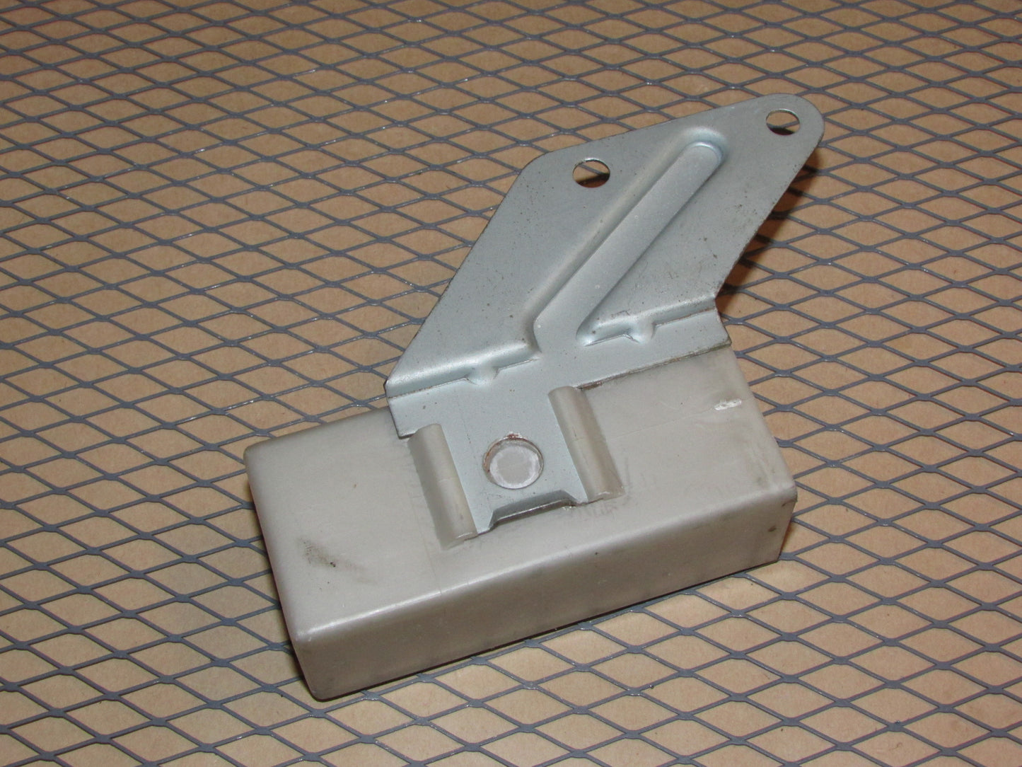 90 91 92 93 94 95 96 Nissan 300zx OEM Amp Assy Auto P/W 28515 30P00