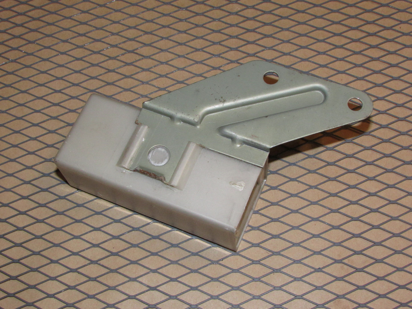 90 91 92 93 94 95 96 Nissan 300zx OEM Amp Assy Auto P/W 28515 30P00