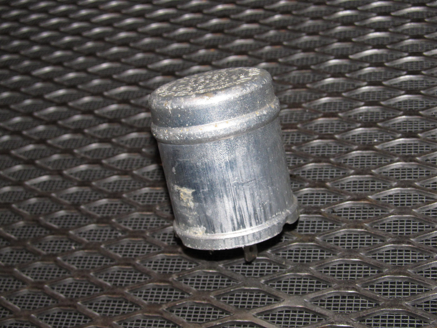 81 82 83 Datsun 280zx OEM Flasher Relay - SF201