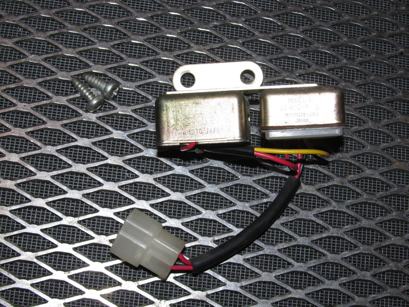 81 82 83 Datsun 280zx OEM Relay - Model-AR Model-CB