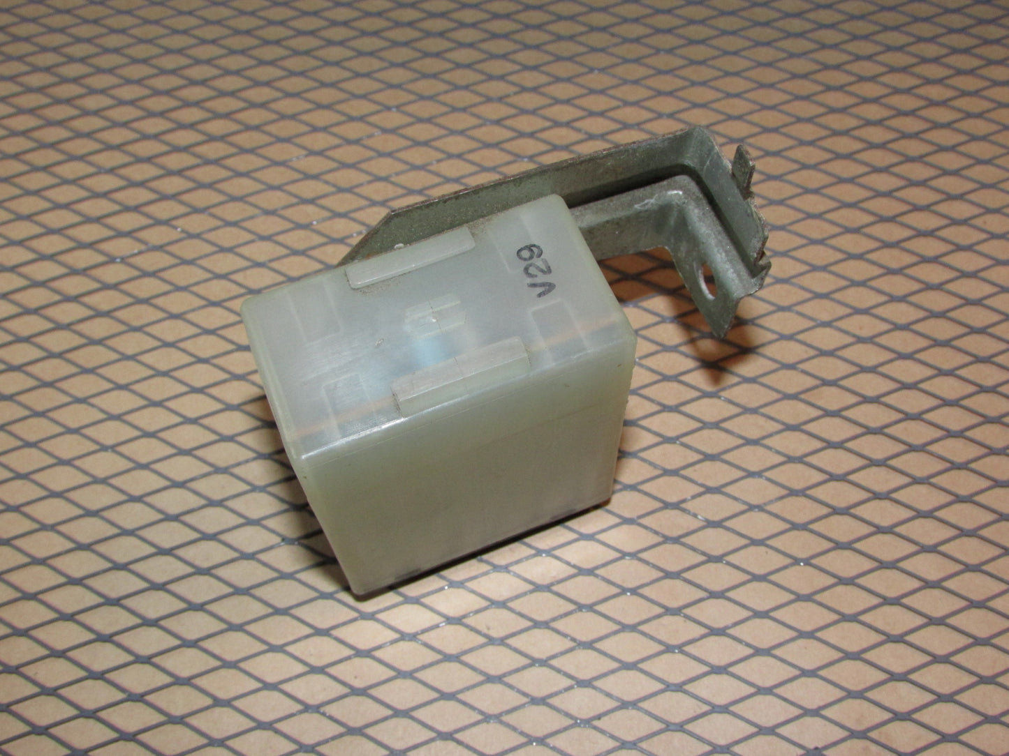 90 91 92 93 94 95 96 Nissan 300zx OEM Power Antenna Relay Module