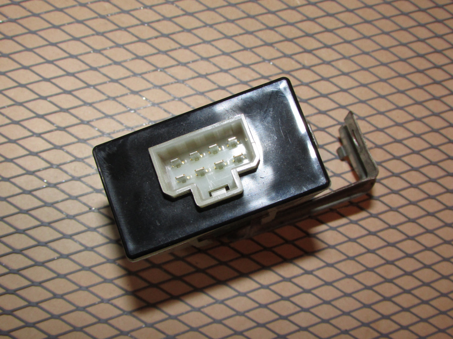 90 91 92 93 94 95 96 Nissan 300zx OEM Power Antenna Relay Module