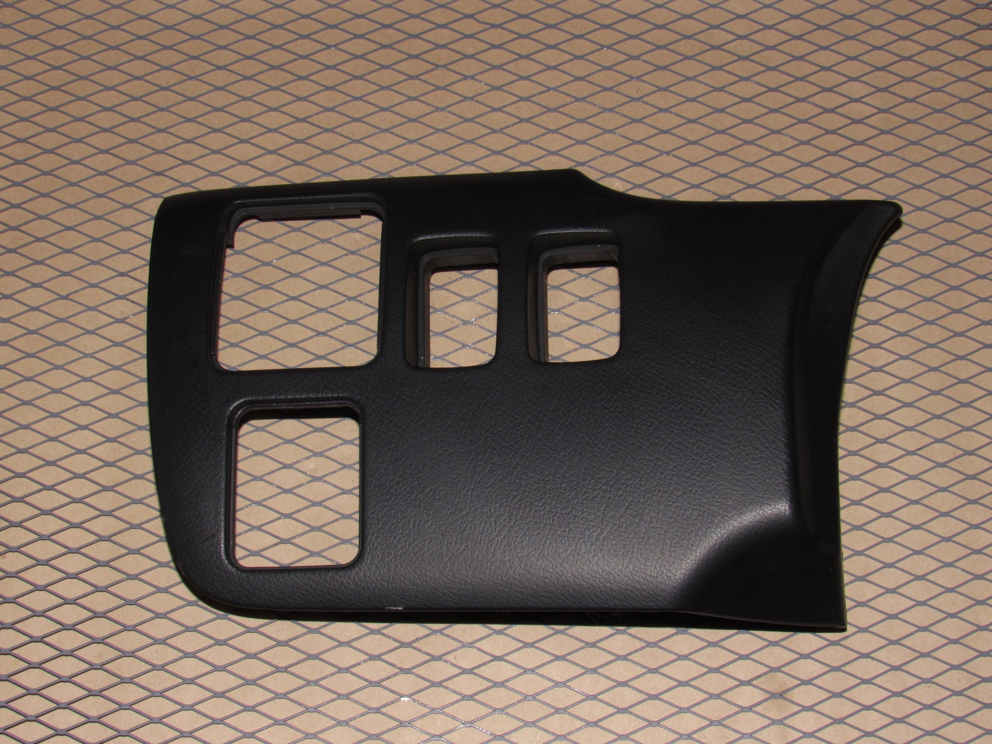 99 00 01 02 03 04 Honda Odyssey OEM Dash Mirror TCS Cruise Switch Panel Cover