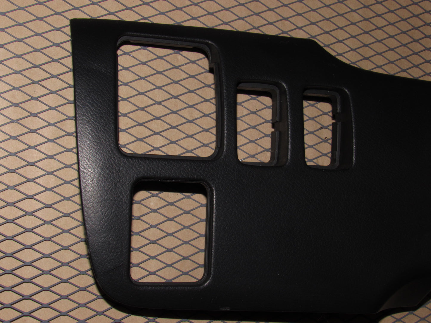 99 00 01 02 03 04 Honda Odyssey OEM Dash Mirror TCS Cruise Switch Panel Cover