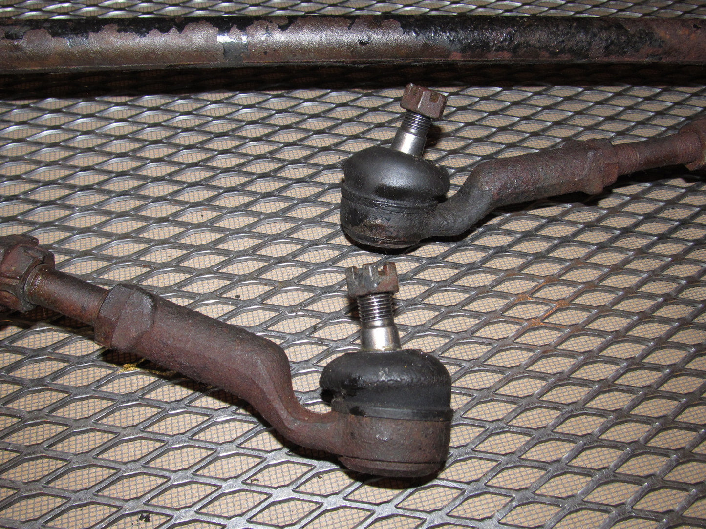 84 85 Mazda RX7 OEM 12A Steering Rack & Gear Box