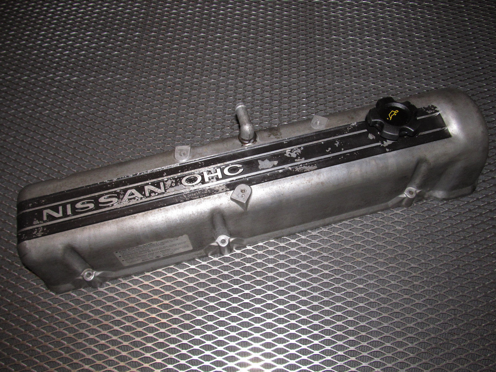81 82 83 Datsun 280zx OEM L28E Engine Valve Cover