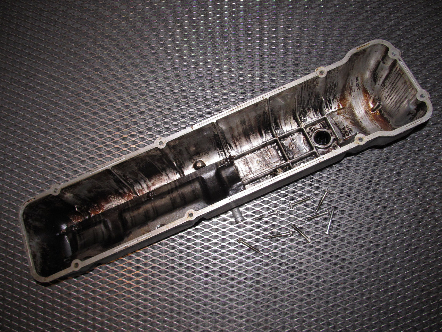 81 82 83 Datsun 280zx OEM L28E Engine Valve Cover