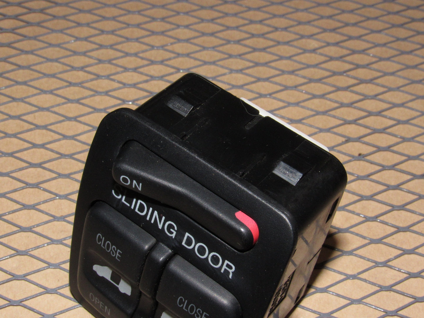 99 00 01 02 03 04 Honda Odyssey OEM Sliding Door Switch