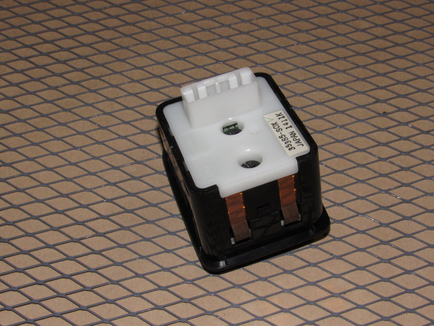 99 00 01 02 03 04 Honda Odyssey OEM Sliding Door Switch